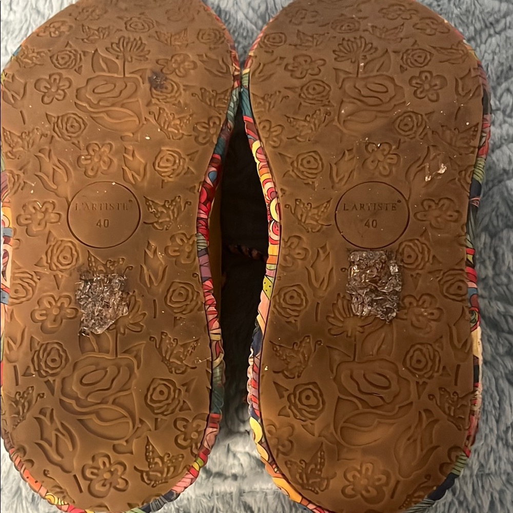 Yellow Canvas Sneakers with Floral Pattern - Picture 3 of 4